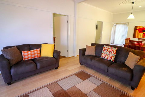 Interlude At Belmont - Accommodation in Surfers Paradise 11