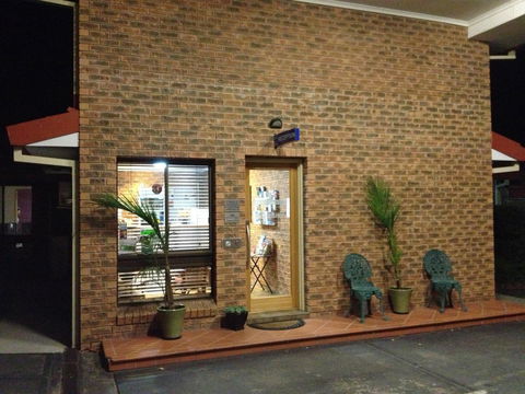 Hume Country Motor Inn - Accommodation in Surfers Paradise 21