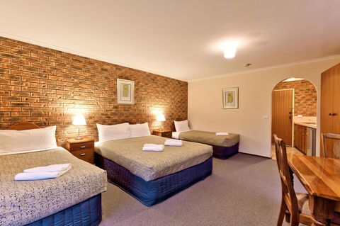 Hume Country Motor Inn - Accommodation in Surfers Paradise 43