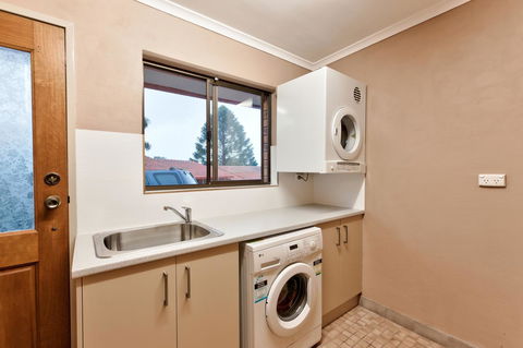 Hume Country Motor Inn - Accommodation in Surfers Paradise 26