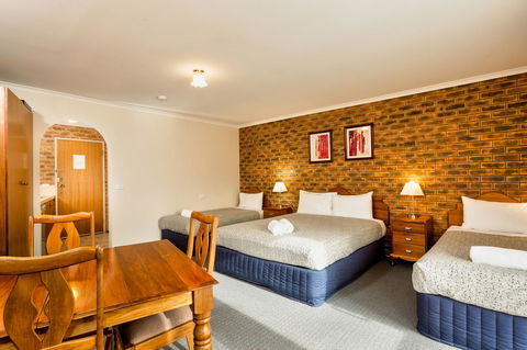 Hume Country Motor Inn - Accommodation in Surfers Paradise 5