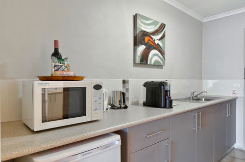 Hume Country Motor Inn - Accommodation in Surfers Paradise 36