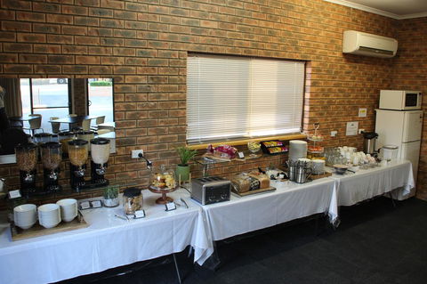 Hume Country Motor Inn - Accommodation in Surfers Paradise 20