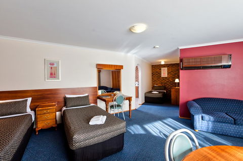 Hume Country Motor Inn - Accommodation in Surfers Paradise 33