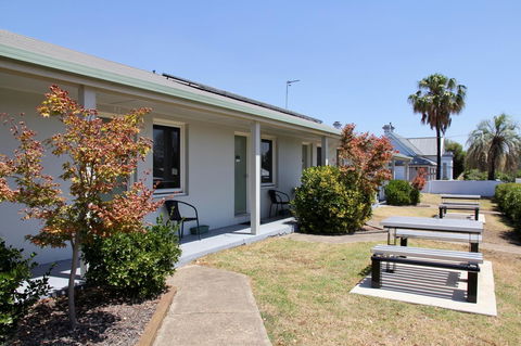 Tumut Apartments - Accommodation in Surfers Paradise 16