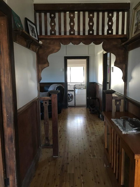 Caledonia Cottage - Accommodation in Surfers Paradise 8