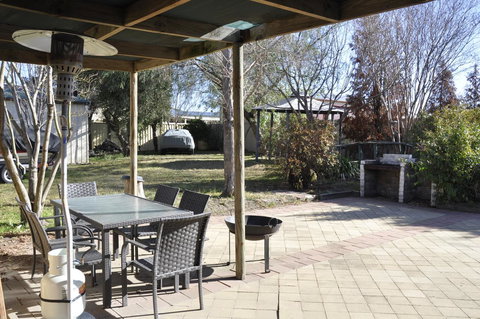 Caledonia Cottage - Accommodation in Surfers Paradise 1