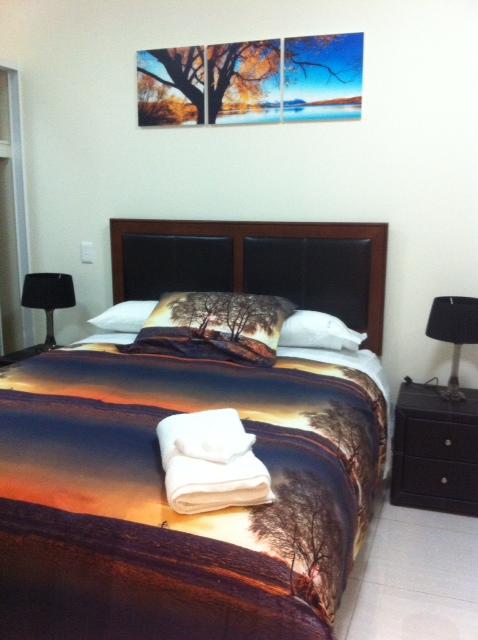 Nomikis\'On The Avenue - Accommodation in Surfers Paradise 13