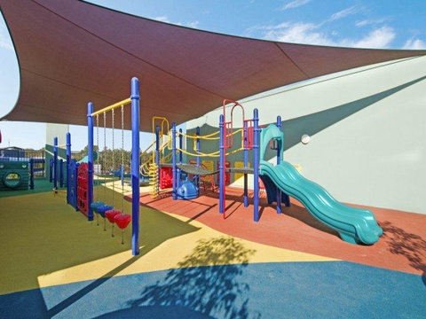 Nomikis\'On The Avenue - Accommodation in Surfers Paradise 7