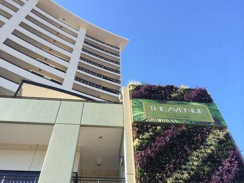 Nomikis\'On The Avenue - Accommodation in Surfers Paradise 9