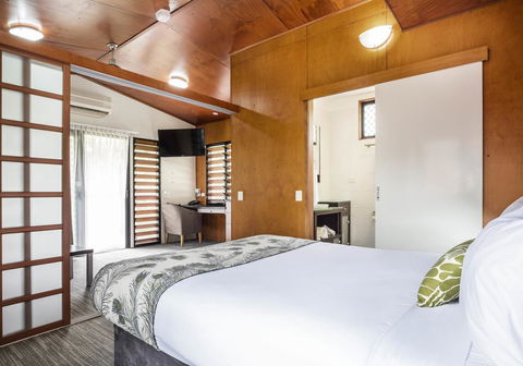 Mercure Darwin Airport Resort - Accommodation in Surfers Paradise 4