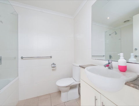 Seaspray Villa 5 - Accommodation in Surfers Paradise 8