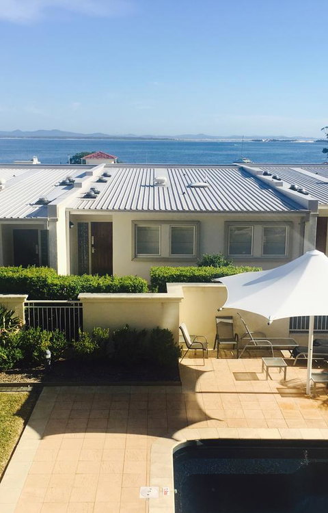 Seaspray Villa 5 - Accommodation in Surfers Paradise 0