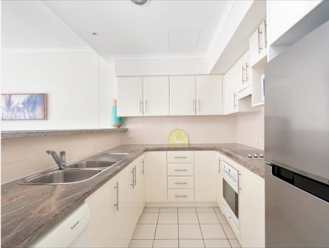 Seaspray Villa 5 - Accommodation in Surfers Paradise 7