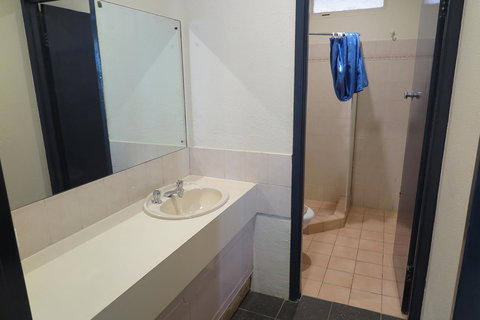 Jump Inn Alice Budget Accommodation - Accommodation in Surfers Paradise 7