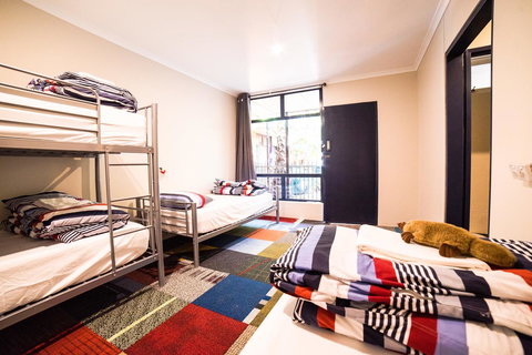 Jump Inn Alice Budget Accommodation - Accommodation in Surfers Paradise 41