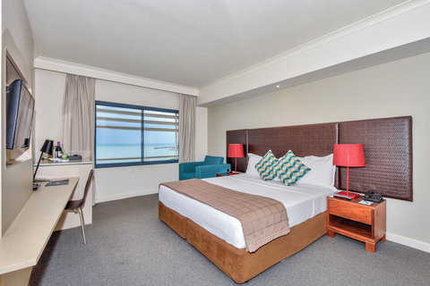 Mantra On The Esplanade - Accommodation in Surfers Paradise 2