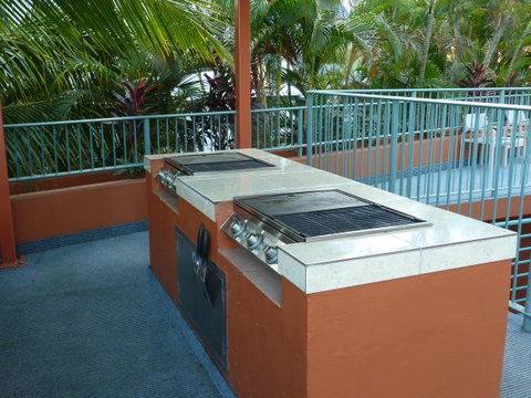 Cullen Bay Resorts - Accommodation in Surfers Paradise 17