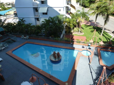 Cullen Bay Resorts - Accommodation in Surfers Paradise 13