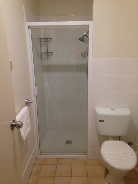 Beaches Serviced Apartments - Accommodation in Surfers Paradise 23