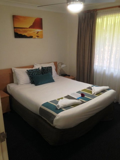 Beaches Serviced Apartments - Accommodation in Surfers Paradise 39