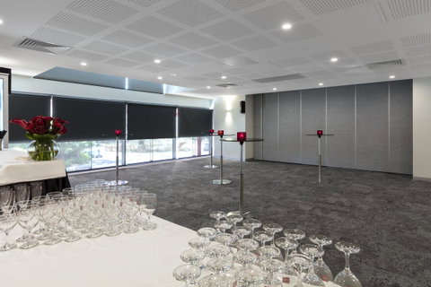 Oaks Darwin Elan Hotel - Accommodation in Surfers Paradise 27