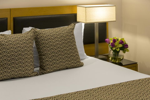 Oaks Darwin Elan Hotel - Accommodation in Surfers Paradise 10