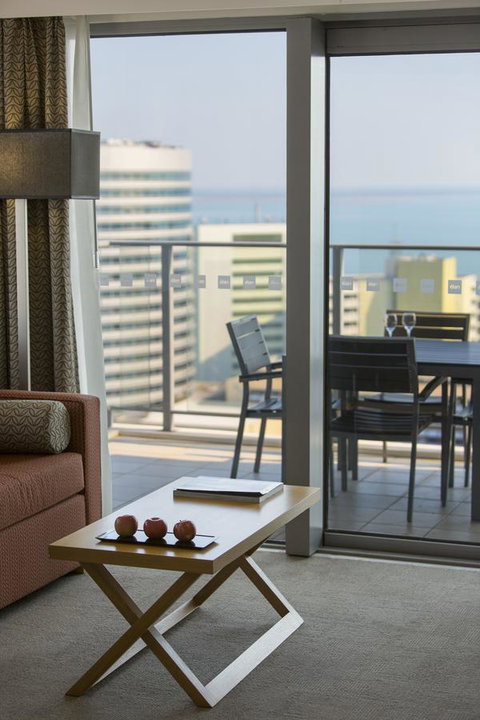 Oaks Darwin Elan Hotel - Accommodation in Surfers Paradise 14