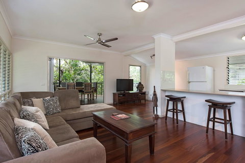 Nineteen On Nudl - Accommodation in Surfers Paradise 5
