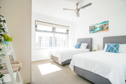 ZEN BY THE WATER - Esplanade Darwin Retreat - Accommodation in Surfers Paradise 16