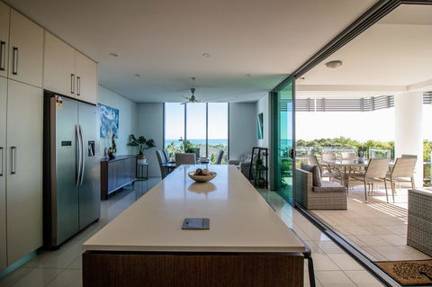 ZEN BY THE WATER - Esplanade Darwin Retreat - Accommodation in Surfers Paradise 22
