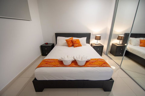 Magnum Serviced Apartments - Accommodation in Surfers Paradise 3