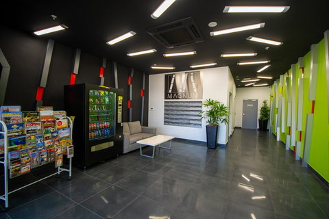 Magnum Serviced Apartments - Accommodation in Surfers Paradise 17