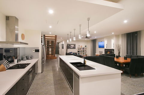 Salt Village Retreat - Accommodation in Surfers Paradise 3