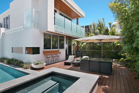 Salt Village Retreat - Accommodation in Surfers Paradise 1