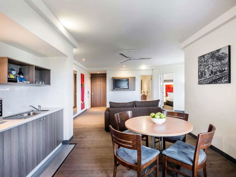 Novotel Darwin CBD - Accommodation in Surfers Paradise 30