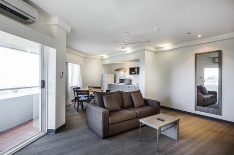 Novotel Darwin CBD - Accommodation in Surfers Paradise 6