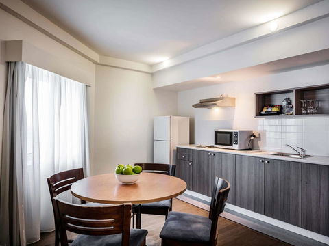 Novotel Darwin CBD - Accommodation in Surfers Paradise 32
