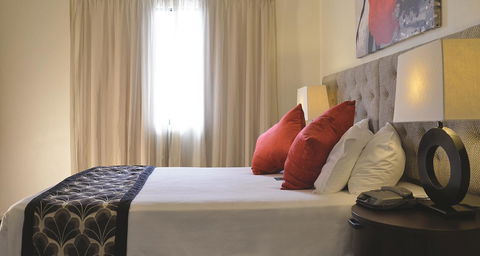 Metro Advance Apartments & Hotel - Accommodation in Surfers Paradise 0