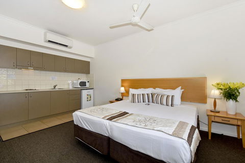 Metro Advance Apartments & Hotel - Accommodation in Surfers Paradise 15