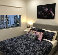 Darwin-Ocean views tropical getaway pool  aircon - Accommodation in Surfers Paradise