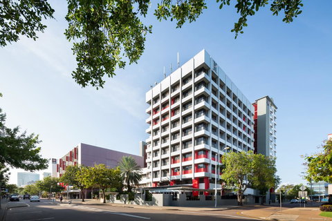 The Smith Hotel Darwin - Accommodation in Surfers Paradise 4