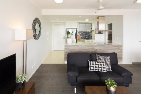 The Smith Hotel Darwin - Accommodation in Surfers Paradise 1