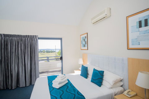 Corrigans Cove - Accommodation in Surfers Paradise 4