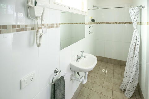 Glen Helen Lodge - Accommodation in Surfers Paradise 14