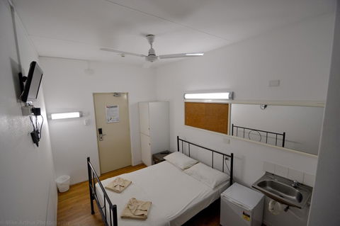 Youth Shack Backpackers Darwin - Accommodation in Surfers Paradise 6
