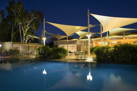 Sails In The Desert - Accommodation in Surfers Paradise 2