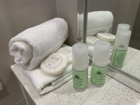 Winnellie Hotel Motel - Accommodation in Surfers Paradise 2