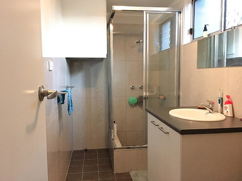 Cozy Room For A Great Stay In Darwin - Excellent Location - Accommodation in Surfers Paradise 8