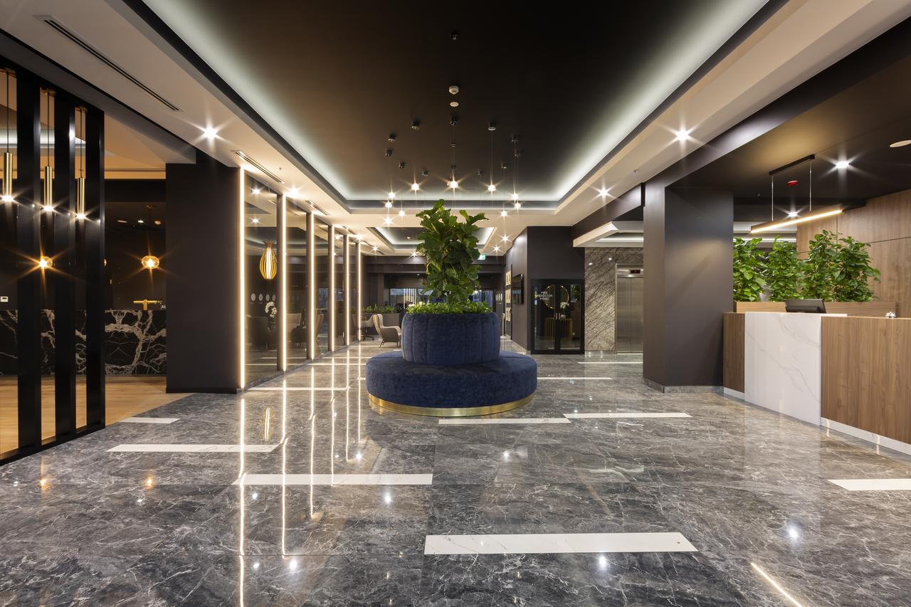 Mincha ACT Accommodation in Surfers Paradise